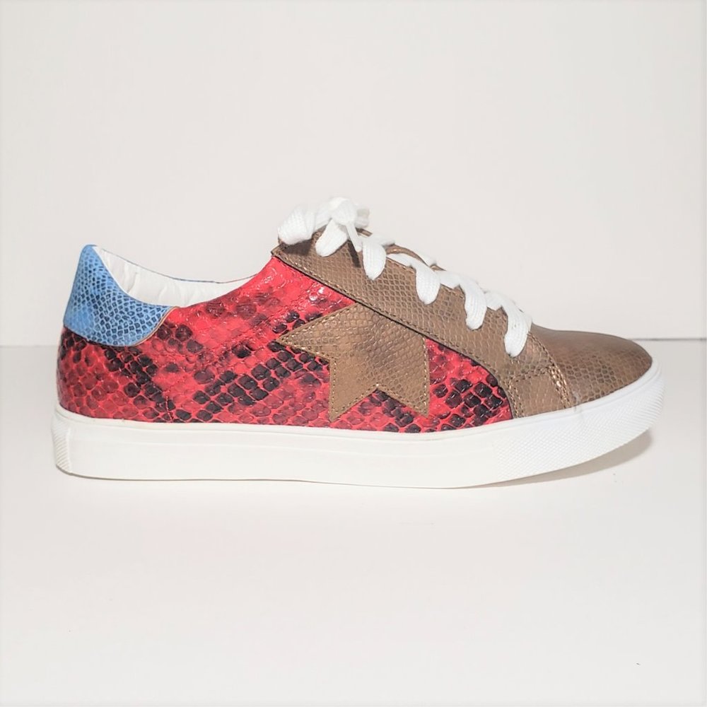 Red Snake Skin Texture Lace Up Sneakers